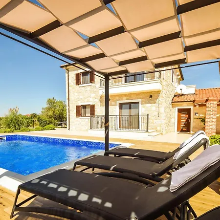 Korina By Interhome Pridraga