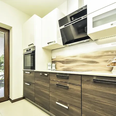 Korina By Interhome Pridraga
