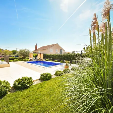 Dom wakacyjny Korina By Interhome *